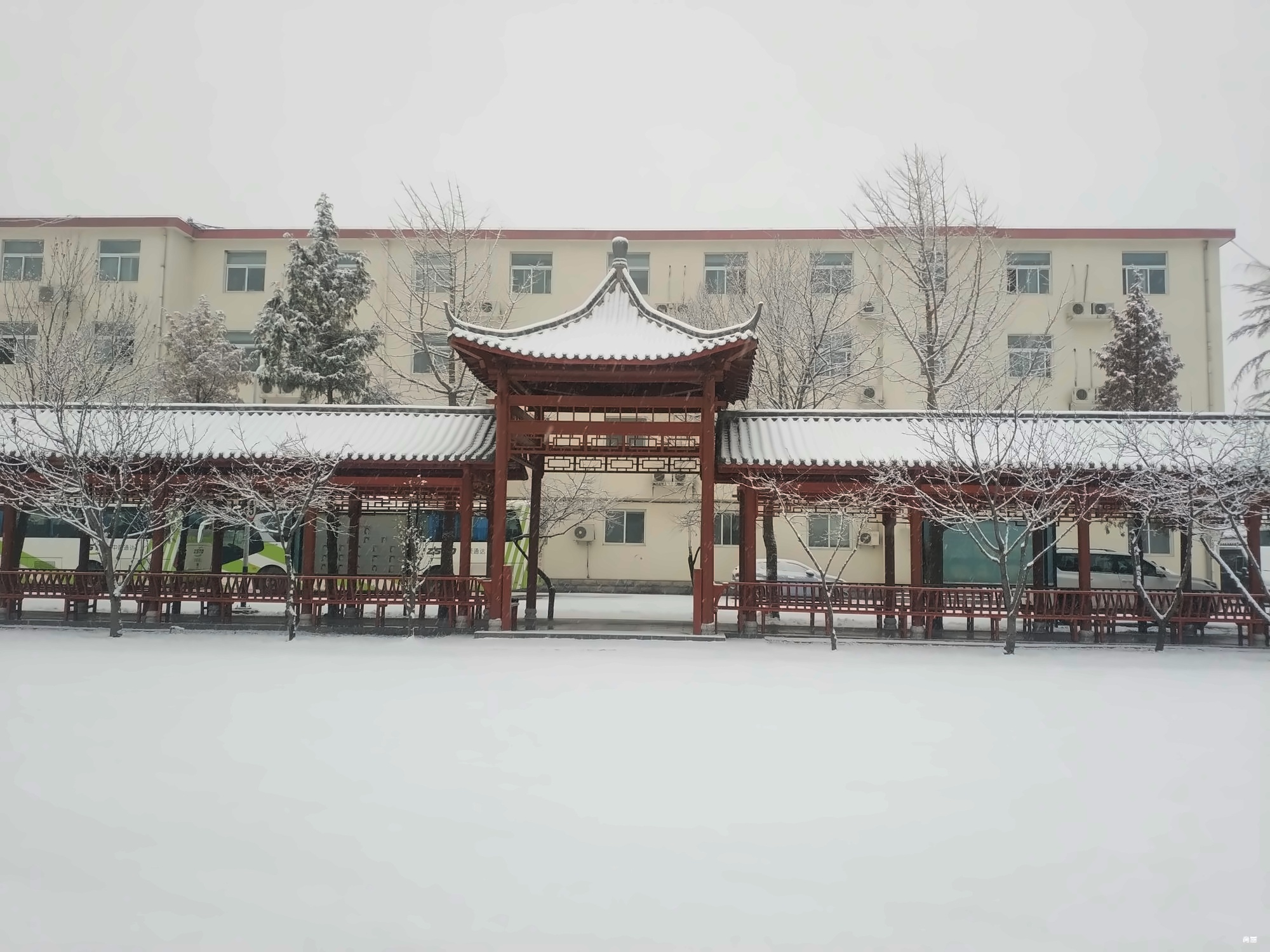 学校长廊