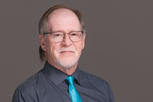 Dr.Steven Bradley