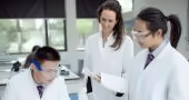 学术与艺术兼修