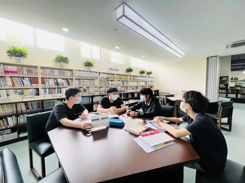 图书馆社团