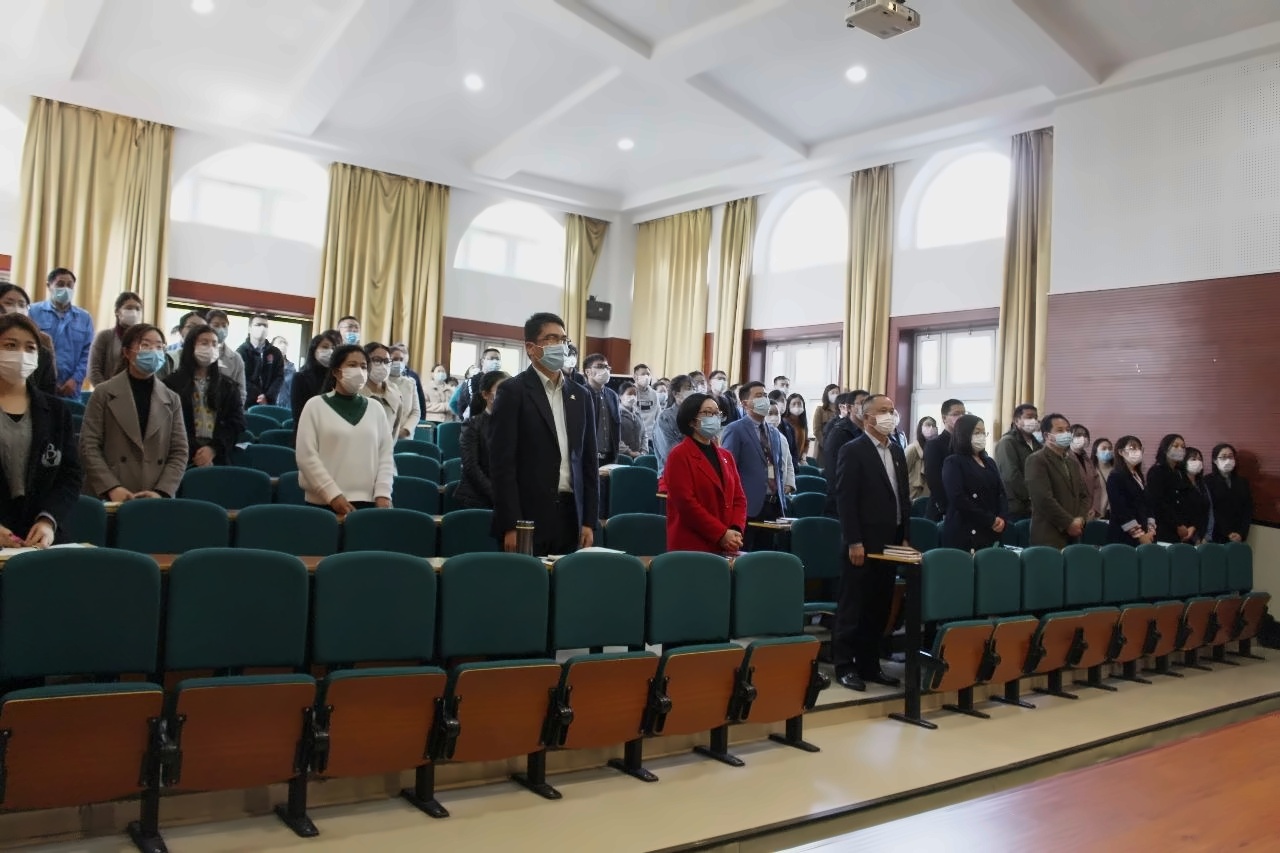 上海枫叶国际学校2019—2020学年第五次员工大会回顾.jpg