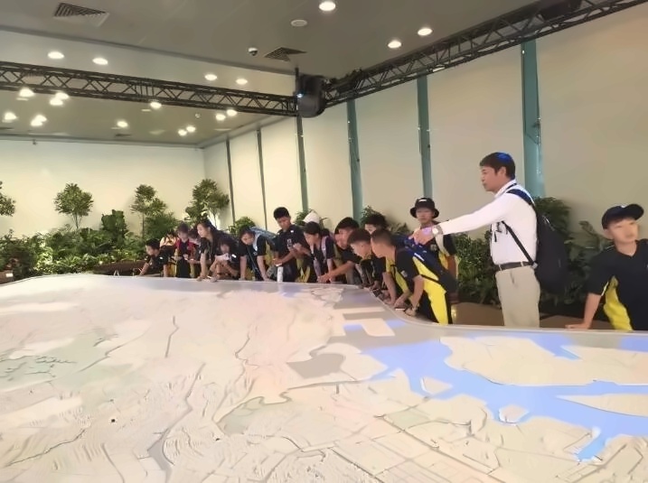 北京市私立汇佳学校新加坡研学3.jpg