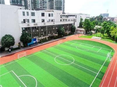 剑桥郡加拿达外国语学校