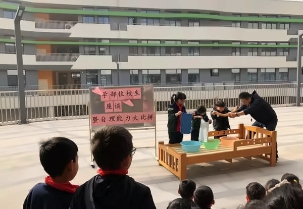 比拼现场.jpg