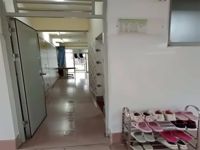 深圳东方英文书院宿舍内景