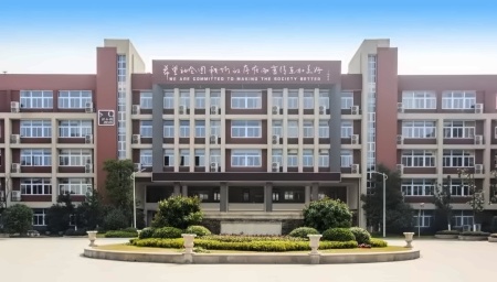 句容碧桂园学校.jpg