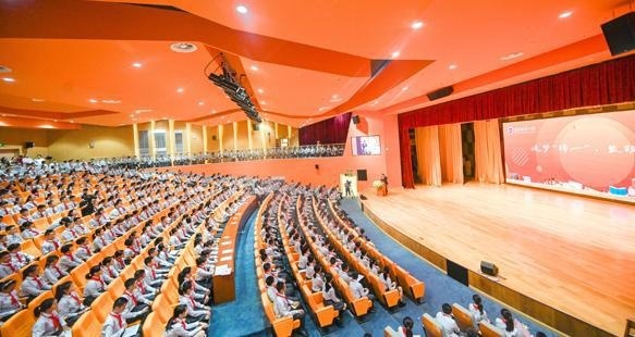 成都金苹果锦城中学国际课程