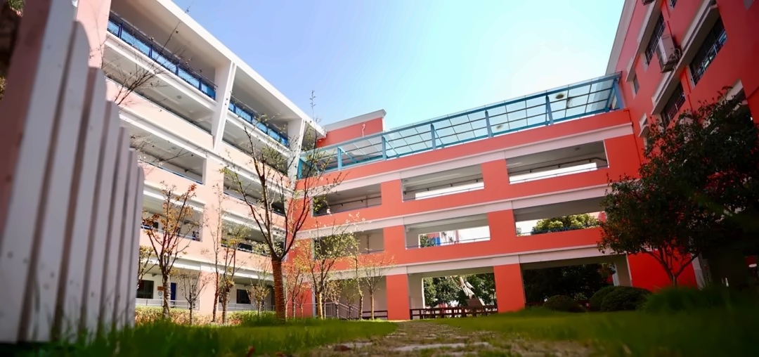 A-Level校区.jpg