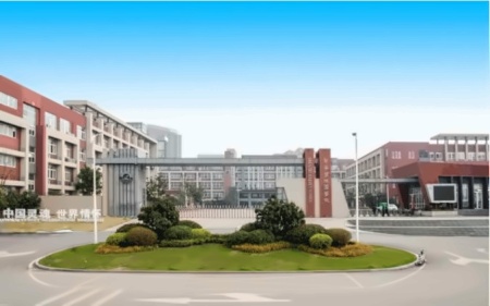 句容碧桂园学校.jpg