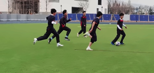 足球比赛