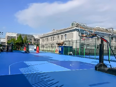 北京明诚学校篮球场