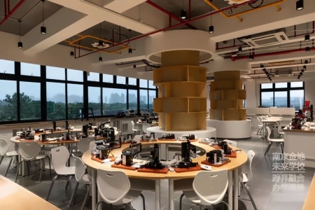 南京金地未来学校DT教室.jpg