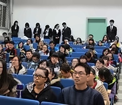 对外经济贸易大学英语风采大赛（1）