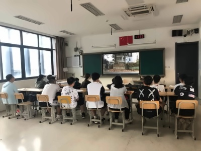 江苏省泰州中学国际部暑期夏令营.jpg
