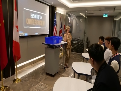 学校周边