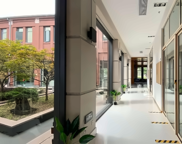 上海英国预科中心出国留学