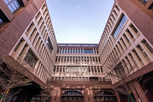 深圳前海哈罗港人子弟学校教学楼