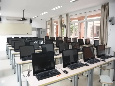 台州市双语高级中学国际分校校园环境
