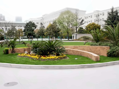 领科教育（原上海师范大学剑桥国际中心)校园景色