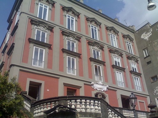 那不勒斯费德里克二世大学