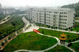济南大学出国留学校园环境博园揽胜