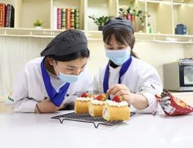 郑州艾朵堡西点西餐教育