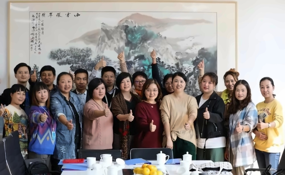 家校委员会.jpg