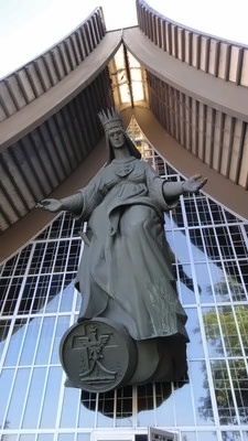 学校官方图片