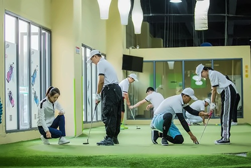 中加楓華國際學校高爾夫球館