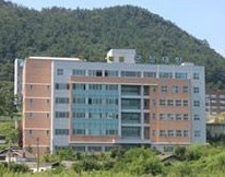 群长大学