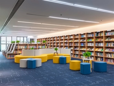 厦门华锐莱普顿学校