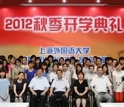 2012季TUFC留学预科班女生合影