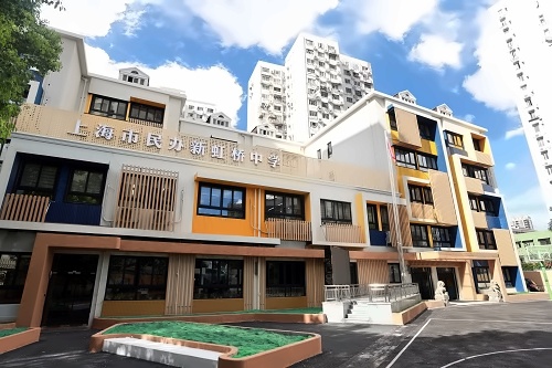上海新虹桥中学中加国际班.JPG