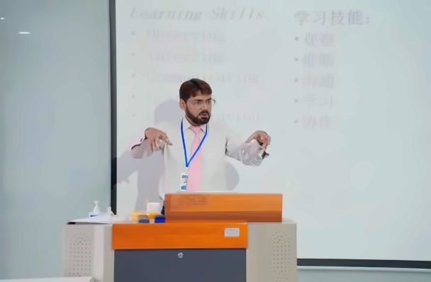 北京开放大学国际课程中心开学10.jpg