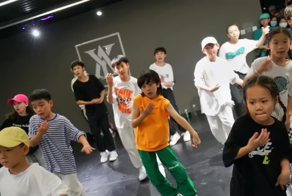 启明星双语学校
