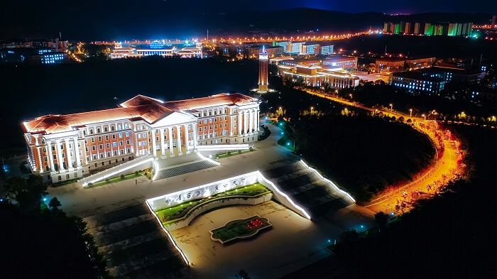 云南大学