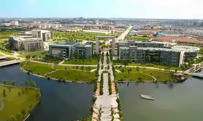 同济大学校园全景远眺