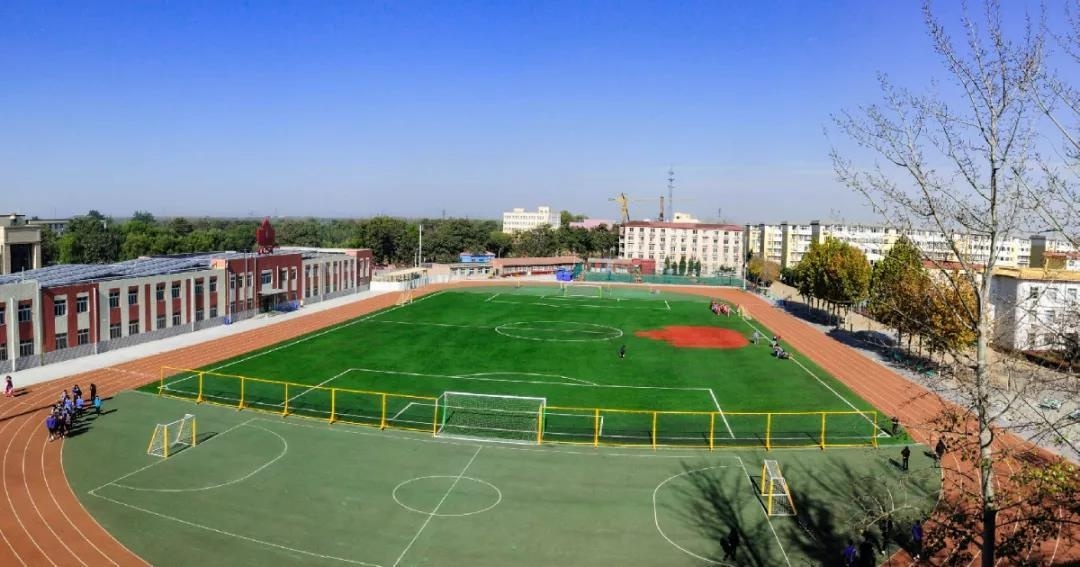 北京中加学校