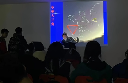 课堂.jpg