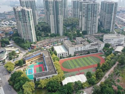 剑桥郡加拿达外国语学校