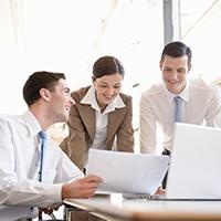 想移民德国，而且希望自己能正真融入德国社会的同学。