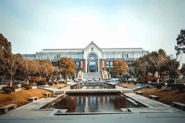 中国矿业大学银川学院航空服务专业招生简章（校企合作）