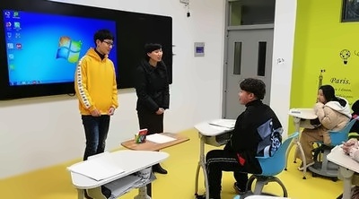 湖州帕丁顿双语学校国际高中晨会之中见成长