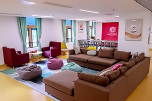 广州市斐特思学校宿舍公共区