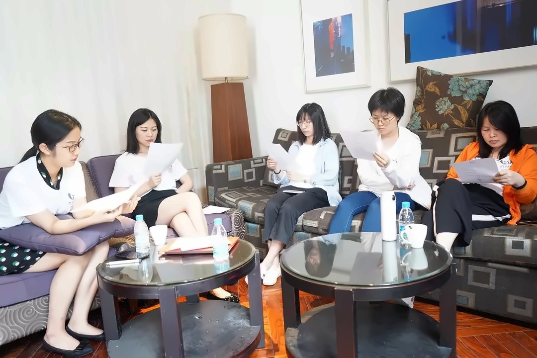 教师分享会.jpg