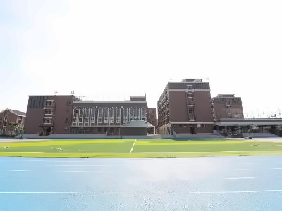 东莞市海逸外国语学校运动场