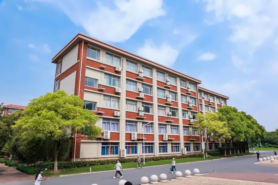 上海天华英澳美学校
