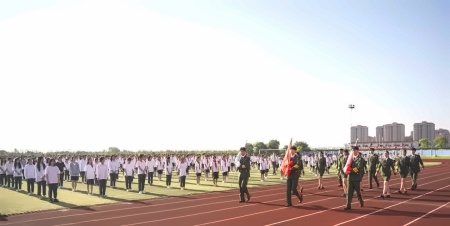 上海枫叶国际学校开学典礼.jpg