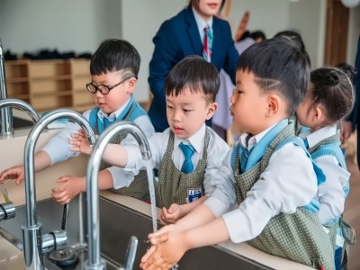 吴江滨之湖实验学校课堂