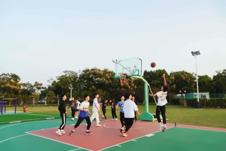 篮球课.jpg